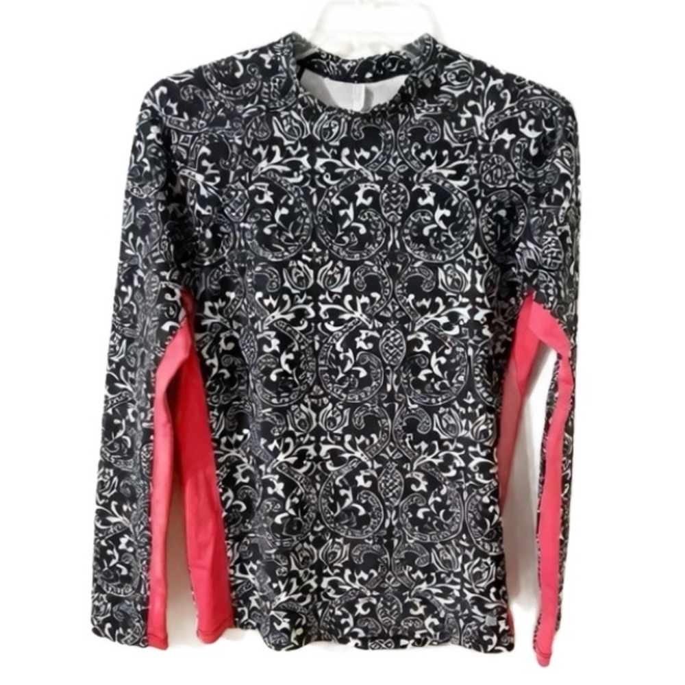 Viva Three Toned Long Sleeve Crewneck RashGuard Sun Protection 🖤🤍🩷